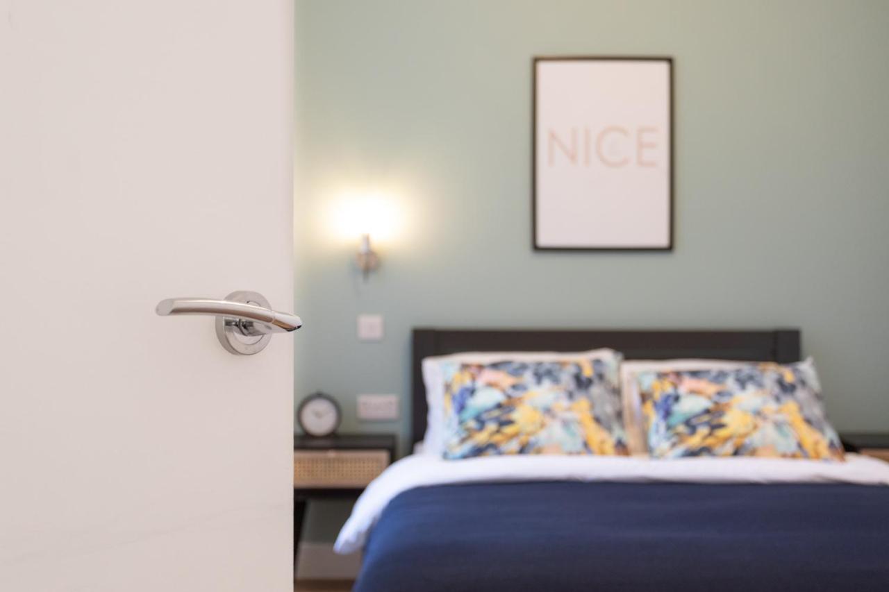 Central Avenue Apartment เบลฟาสต์ ภายนอก รูปภาพ
