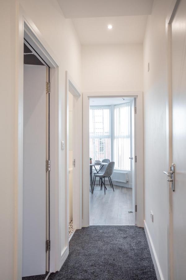 Central Avenue Apartment เบลฟาสต์ ภายนอก รูปภาพ